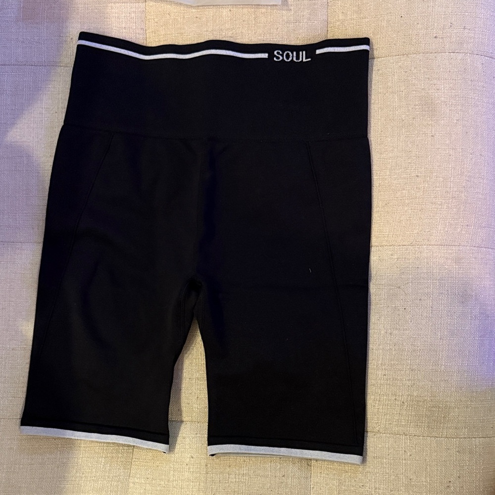 Soulcycle Black Biker Shorts - New with tags